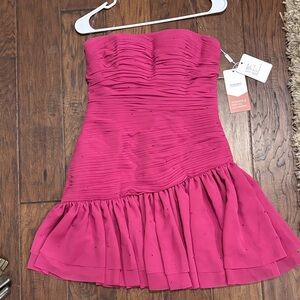 Magenta strapless dress sz 6